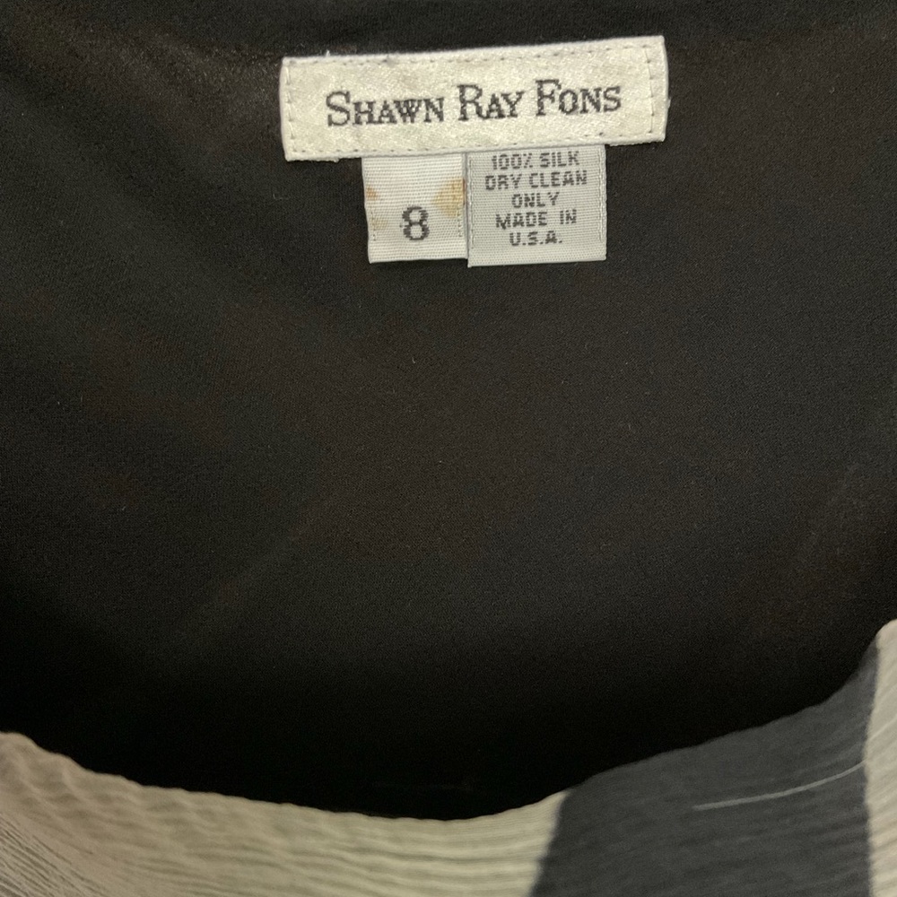 Shawn Ray Fons Black and White blouse